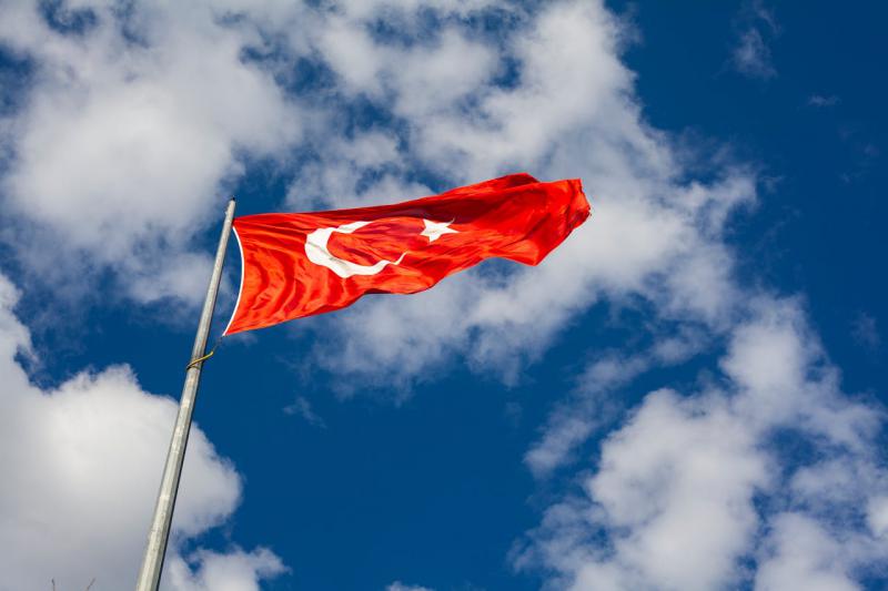 Devlet Memuru Olmanın Şartları ve Memuriyete Engel Suçlar